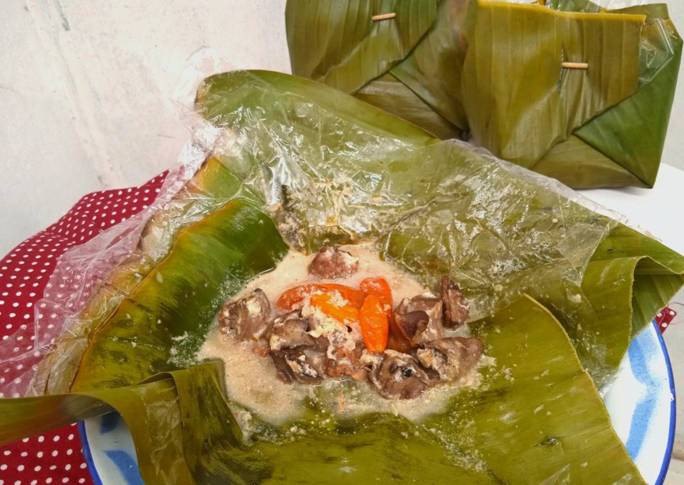 Botok Jeroan Ayam (ati ampela)