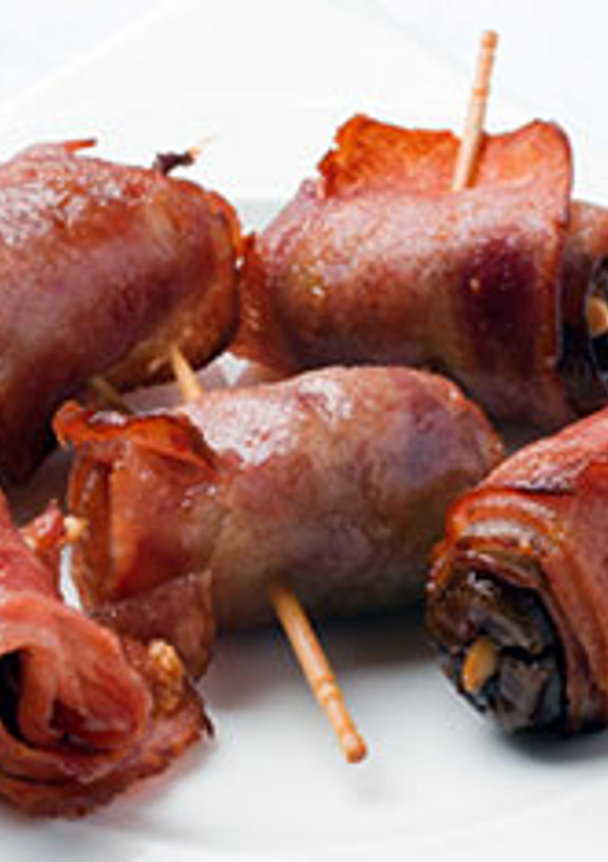 Una foto de Dátiles con bacon