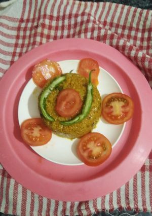 A picture of Vegetable Daliya.