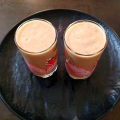 A picture of Mixed Fruits and Nuts Smoothie.