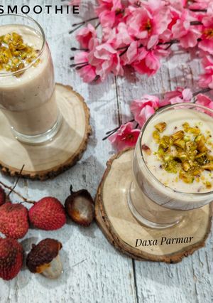 लीची स्मूदी (Lychee Smoothie) रेसिपी मुख्य फोटो