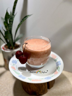 عکسی از دستور اسموتی آووکادو و گیلاس 🍒🥑Avocado and cherry smoothie
