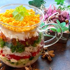 A picture of Glass Salad.