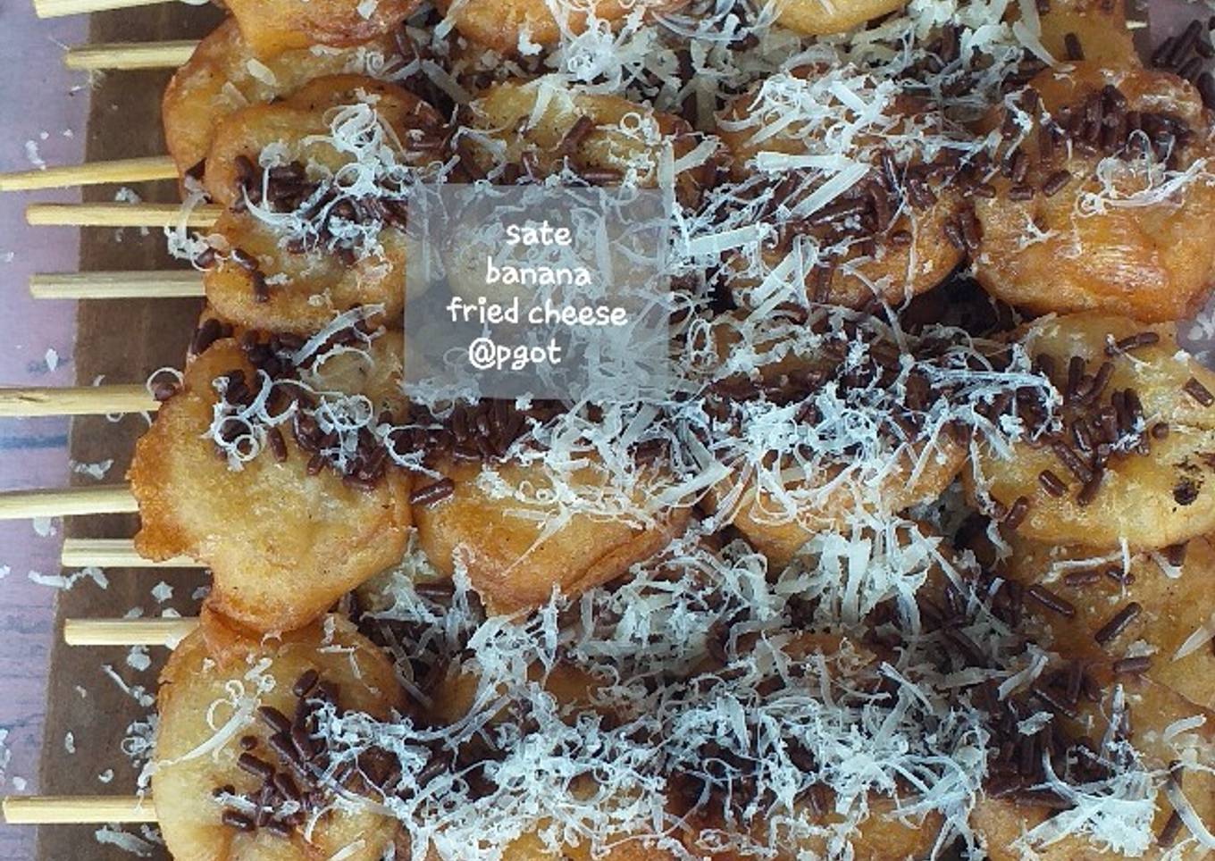 Sate pisang goreng keju