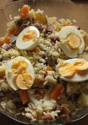 Una foto de Ensalada magistrall de matjes