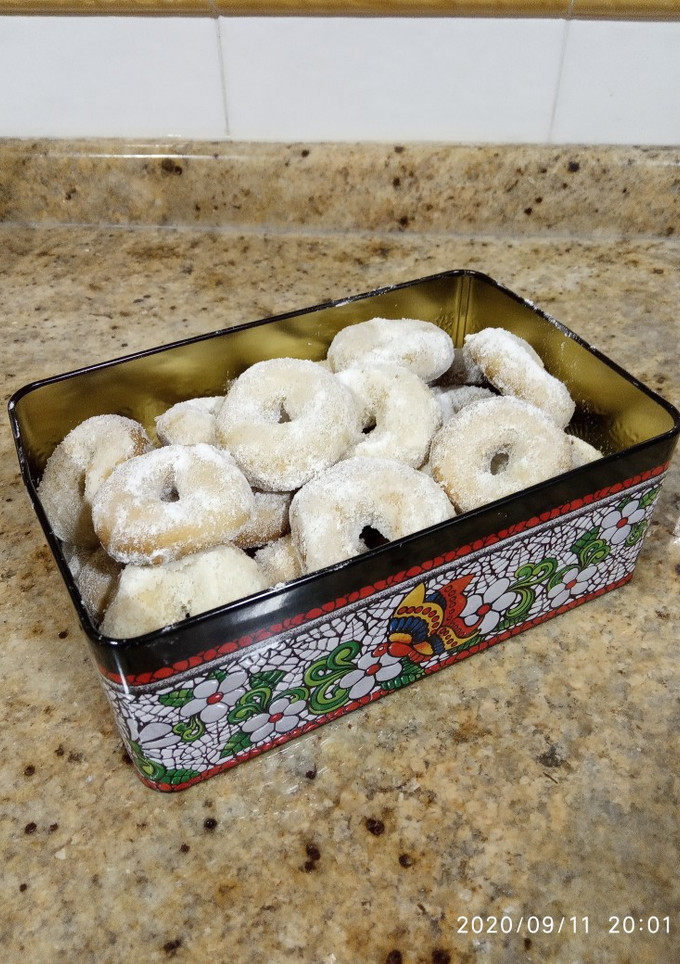 Una foto de Rollitos de vino blanco