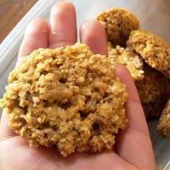 A picture of Galletitas de avena sin harina 😊.