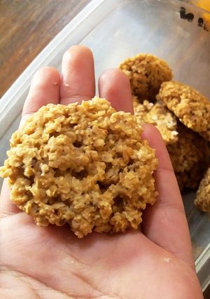 Una foto de Galletitas de avena sin harina 😊