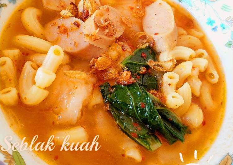 Seblak kuah makaroni