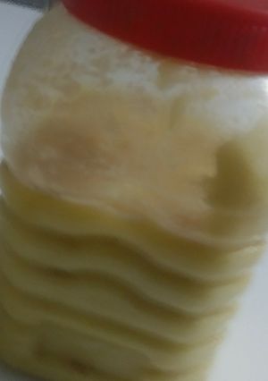 A picture of Adrak lehsun paste.
