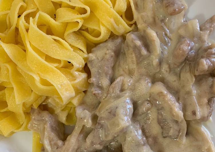 Solomillo strogonoff fácil