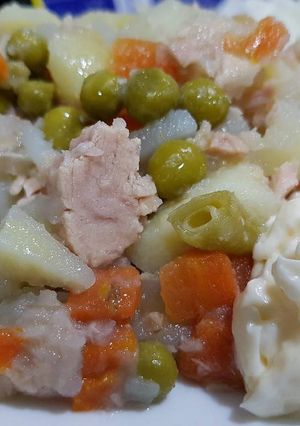 Foto principal de Ensalada de verduras con mayonesa!!!😋😋
