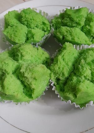 Foto resep Bolu pandan mekar kukus
