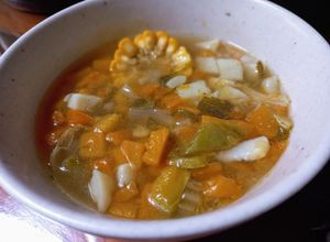 Foto principal de Sopa de Verduras Fácil