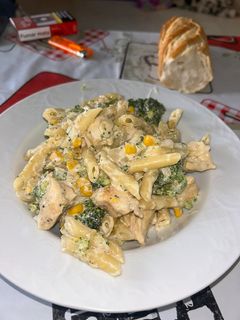 Una foto de Pasta con brócoli
