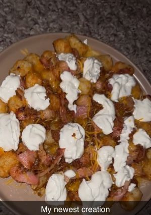 A picture of Loaded Tatertots.