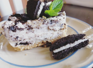 Una foto de Cheesecake frío de Galleta Oreo