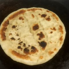 Naan, without oven A picture of Naan, without oven.