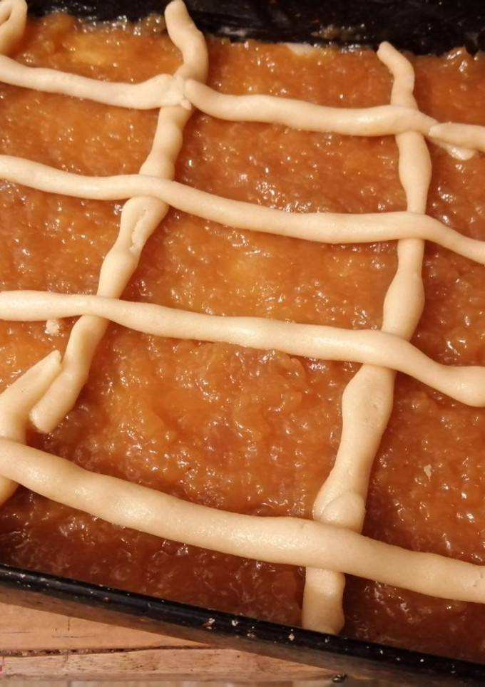 Una foto de PASTAFROLA casera 🥧. Fácil, rápida y económica ☺️👌👩‍🍳