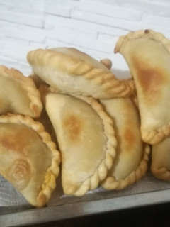 Una foto de Masa para empanadas fritas