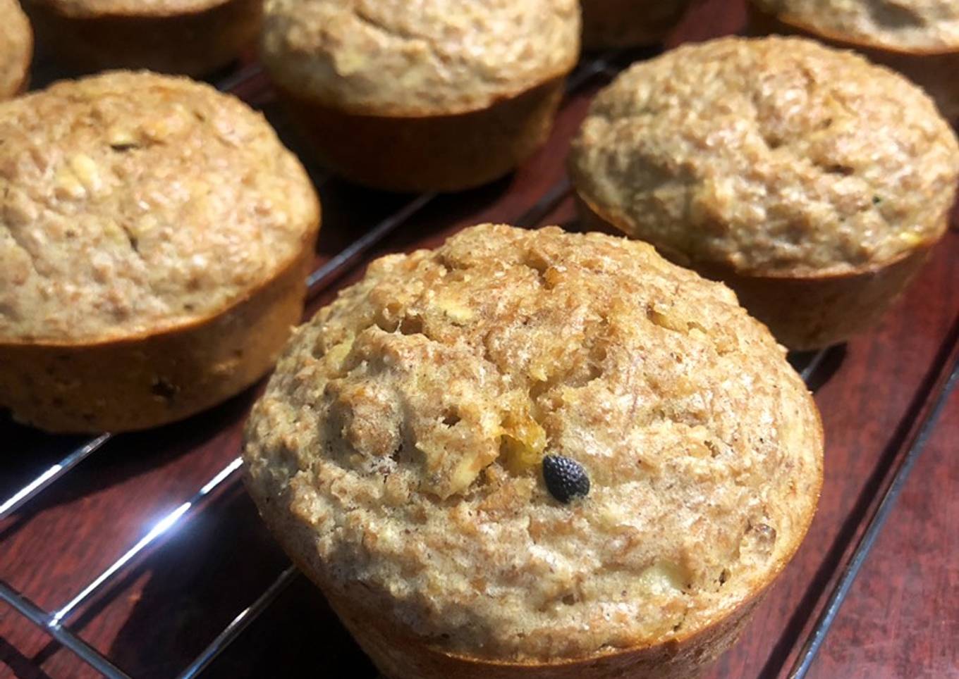 Banana/Granadilla Muffins