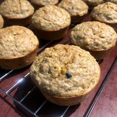 A picture of Banana/Granadilla Muffins.