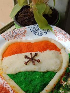 ট্রাই কলার সুজি(tricolour sooji recipe in Bengali) রেসিপির প্রধান ছবি