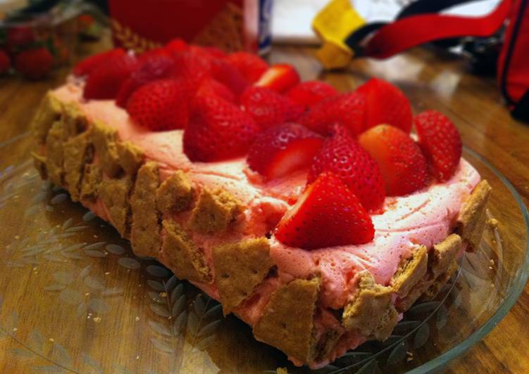 Step-by-Step Guide to Prepare Perfect Double Strawberry Mousse