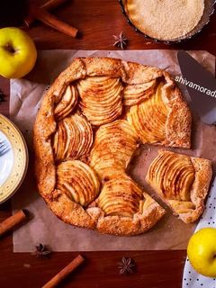 عکسی از دستور گلت سیبGalette