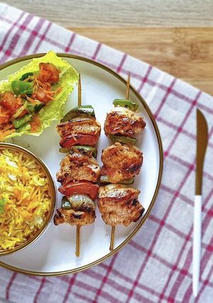 صورة لوصفة شيش طاووق مع أرز بسمتي
