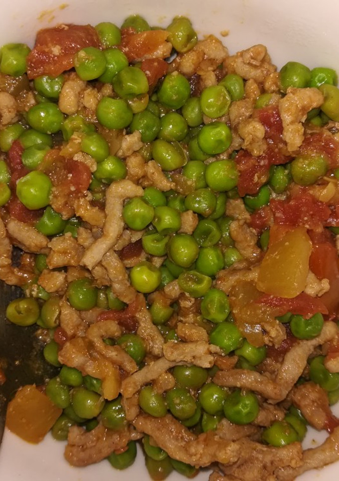 Una foto de Guisantes con carne picada