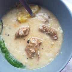 Oaty shorba(meat) A picture of Oaty shorba(meat).