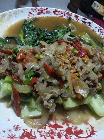 Langkah Mudah untuk Menyiapkan Resep Tumis pokcoy daging sapi yang Bisa Manjain Lidah