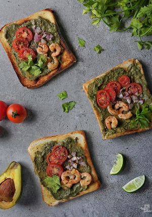 Foto resep Roti Panggang Guacomole (Avocado Toast)
