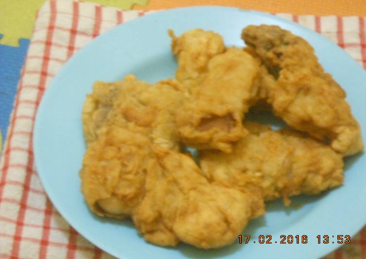 Resep Ayam Goreng Crispi Tanpa Telur Oleh Anisatur Raehan Cookpad