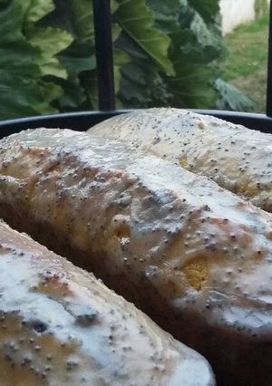 Una foto de Budín de limón y amapola 🍋
