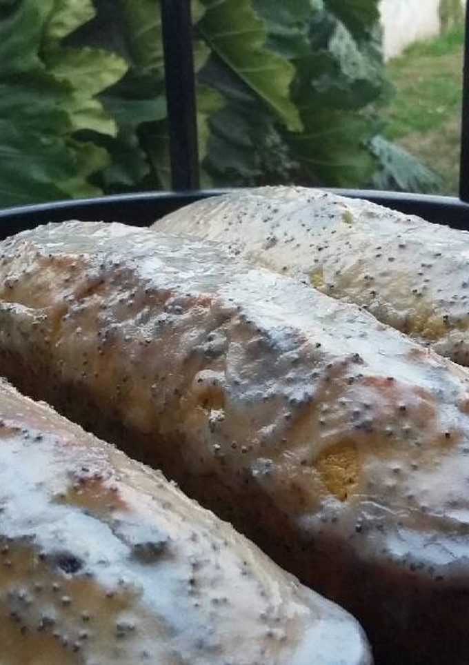 Una foto de Budín de limón y amapola 🍋