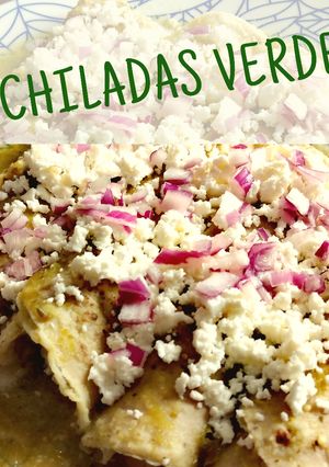 Una foto de Enchiladas verdes 😋