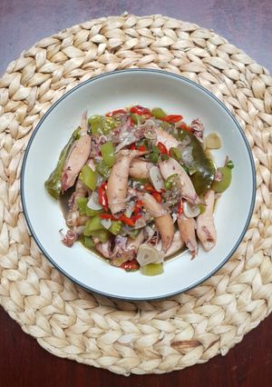 Foto resep Oseng Cumi Asin Pedas