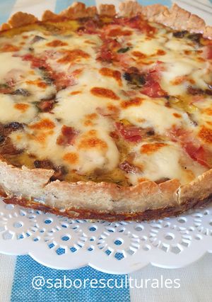 Una foto de 🍄🥧 Quiche semi integral con Portobellos, jamón y puerro 🥧🍄