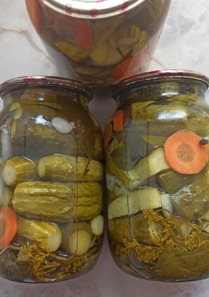 Мариновані огірки