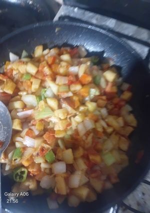 Una foto de Papas a la mexicana 🇲🇽(a mi estilo) 🥰