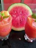 Watermelon papaya smoothie