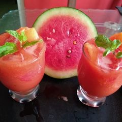 Watermelon papaya smoothie A picture of Watermelon papaya smoothie.