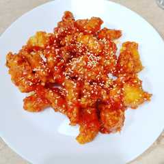 A picture of Babi Goreng Asam Manis.