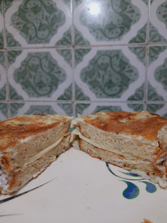 मैक्सिकन ऑमलेट सैंडविच (mexican omelette sandwich recipe in Hindi) रेसिपी मुख्य फोटो