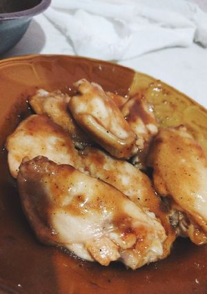 รูปของ ปีกไก่อบซอส