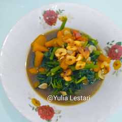 Tumis bayam bawang putih রেসিপির প্রধান ছবি