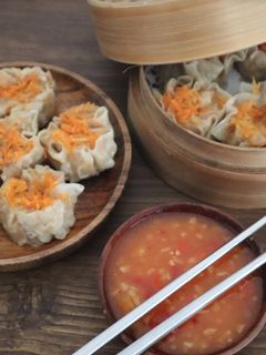 Foto resep Siomay Ikan Tenggiri dengan saus merah