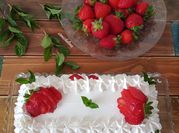 Una foto di semifreddo alla frutta